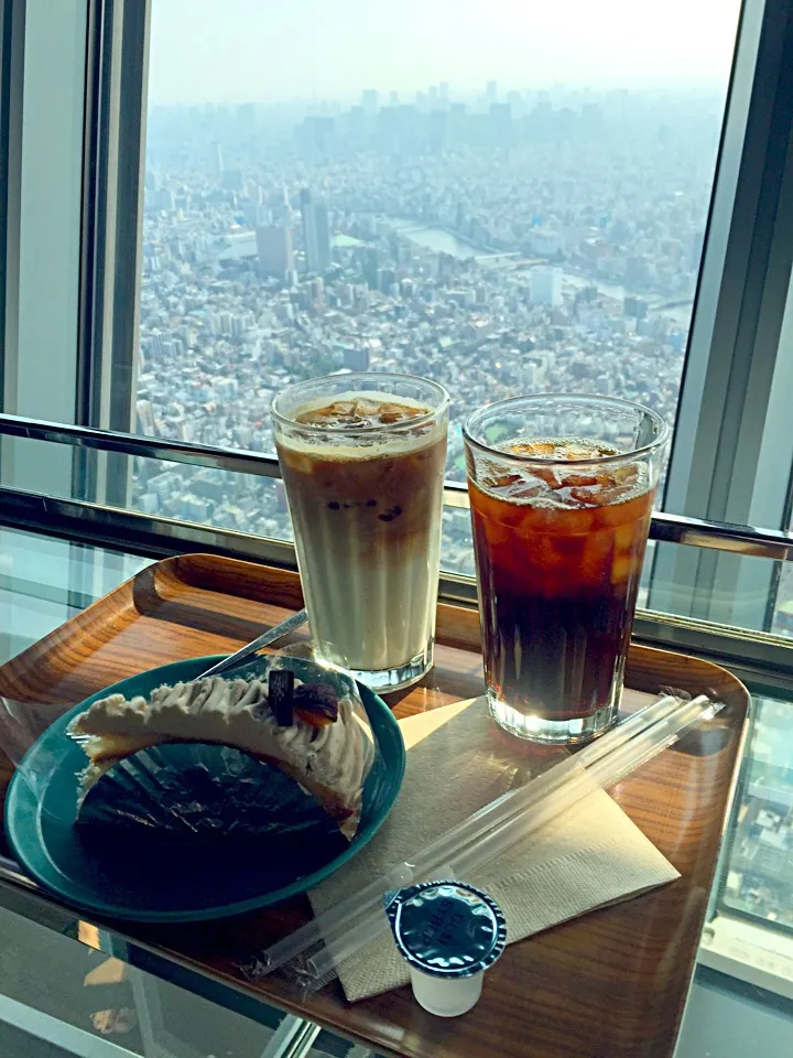 ☕️スカイツリーからの
              コーヒー&ケーキ|春夏秋冬さん