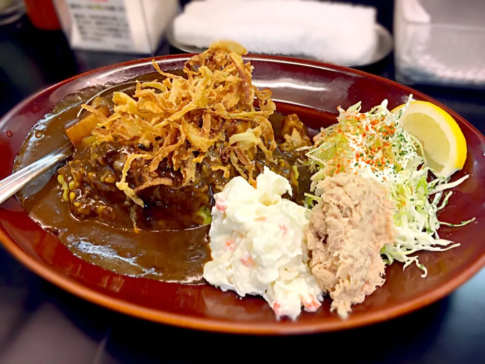 カレーは飲み物。|Toshihide Kamachiさん