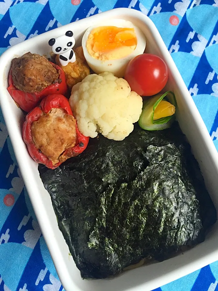 行ってらっしゃい！
ピーマンの肉詰め弁当|tokotokoさん