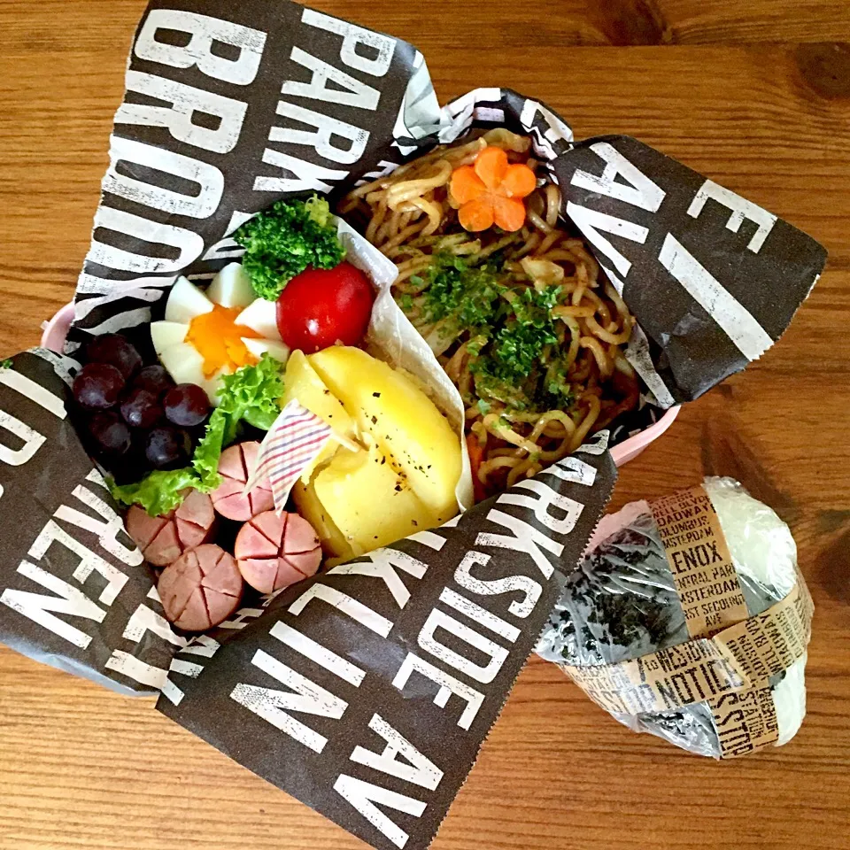 Snapdishの料理写真:7/8 焼きそば弁当🍱|カタツムリさん