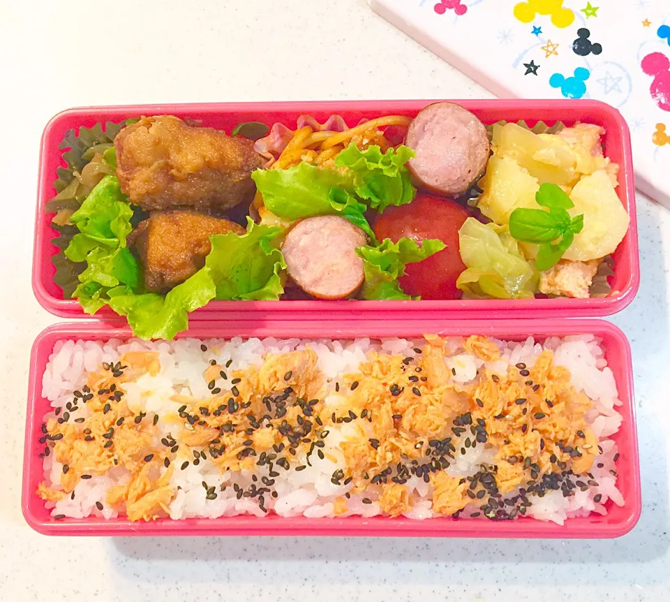 今日のお弁当
残りもの弁当😅|りんりんさん