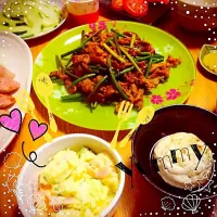 7月8日夕飯 スタミナ＊ニンニクの芽と豚肉炒めʕ•̀ω•́ʔ✧|manya030さん