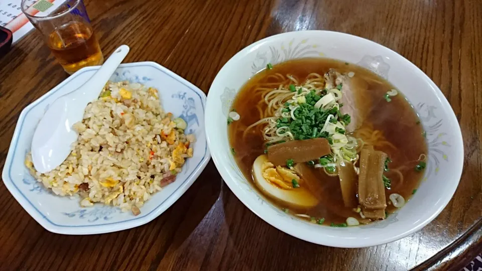 ラーメン半チャーハン|まぐろさん