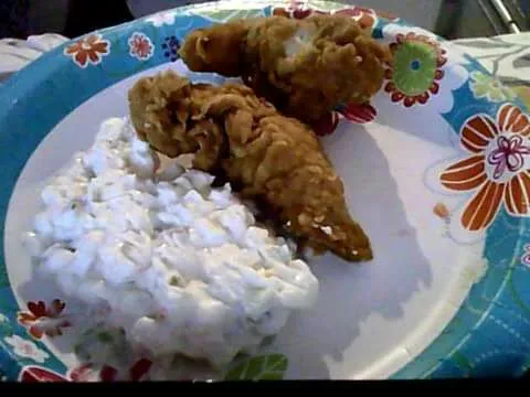 coleslaw with chicken strips party like dinner|Carolyn Sincere Marshallさん