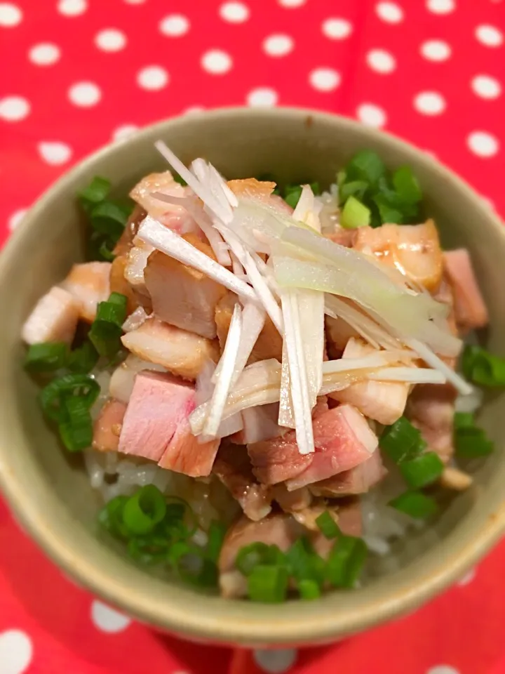 ミニチャーシュー丼(*^o^*)|アリエッティさん