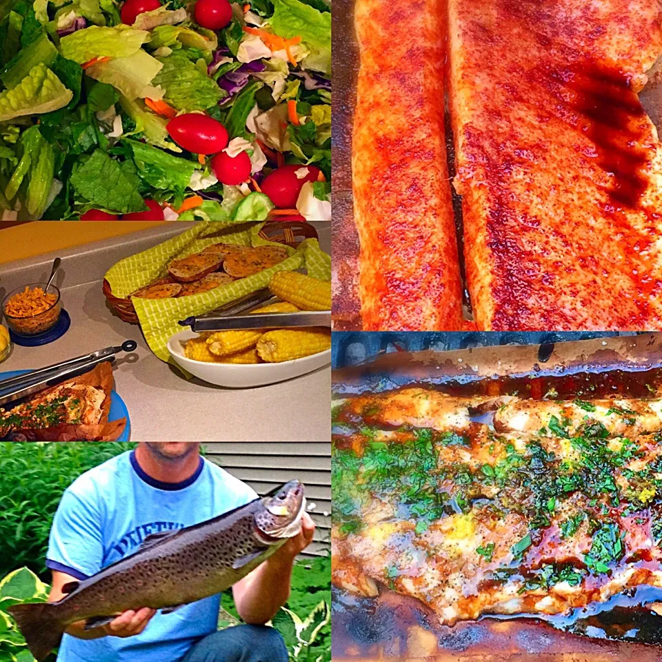 #Summertime!! Fresh caught trout on the grill (dry rubbed & balsamic herbed) with sweet corn, garden fresh salad & homemade bread.|Liesel Ryanさん