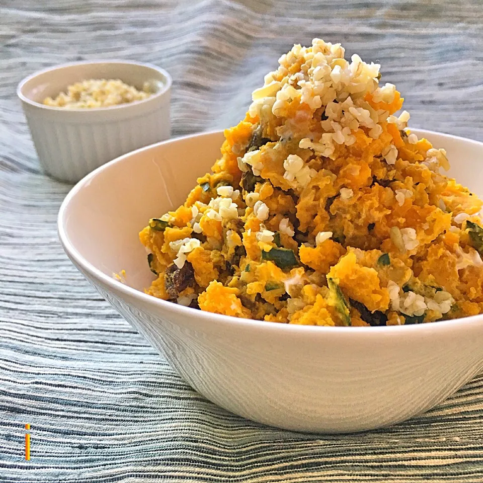 フリーカ・カボチャ・ヨーグルトのサラダ 《カレー風味》【Freekeh, pumpkin and yogurt salad 《curry flavor》】|izoomさん