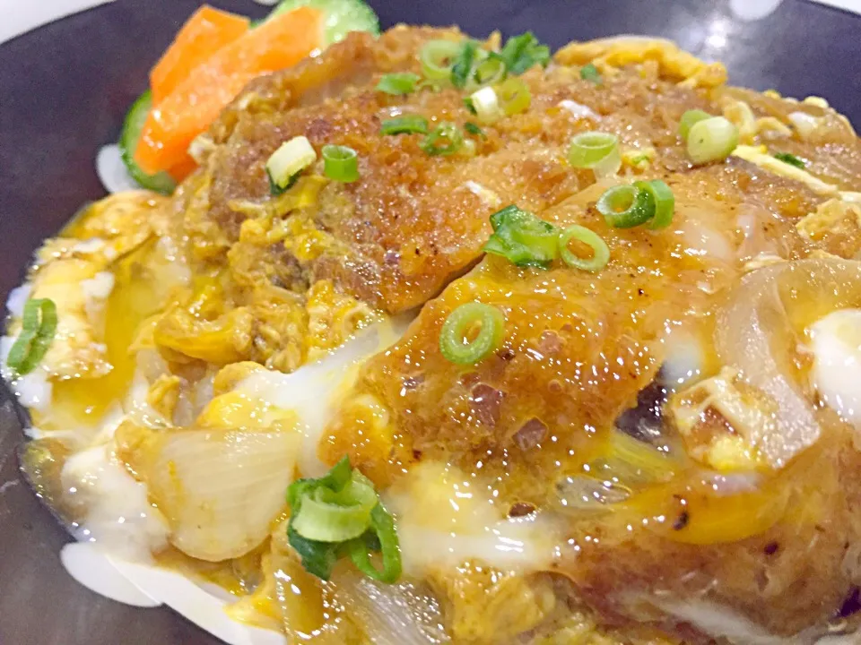 カツ丼、カツ活躍中～っ！😋|みほままこさん