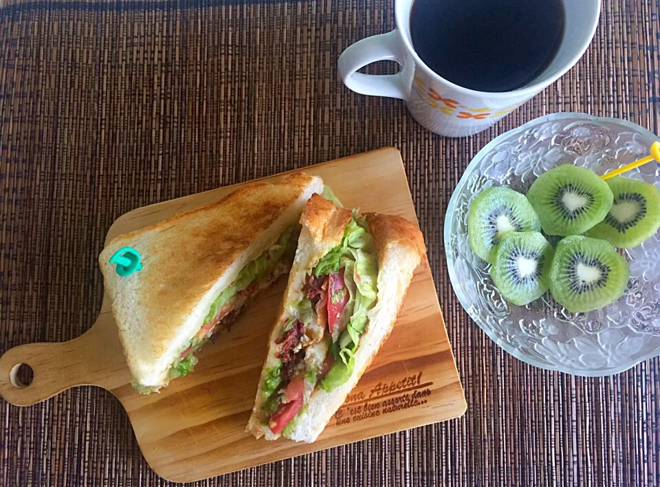 Snapdishの料理写真:今日の朝ごはん😋|Ｍako☺︎さん