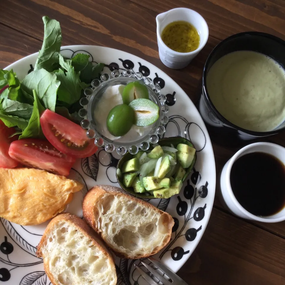 今日の朝ごはん|ぺんぎんさん