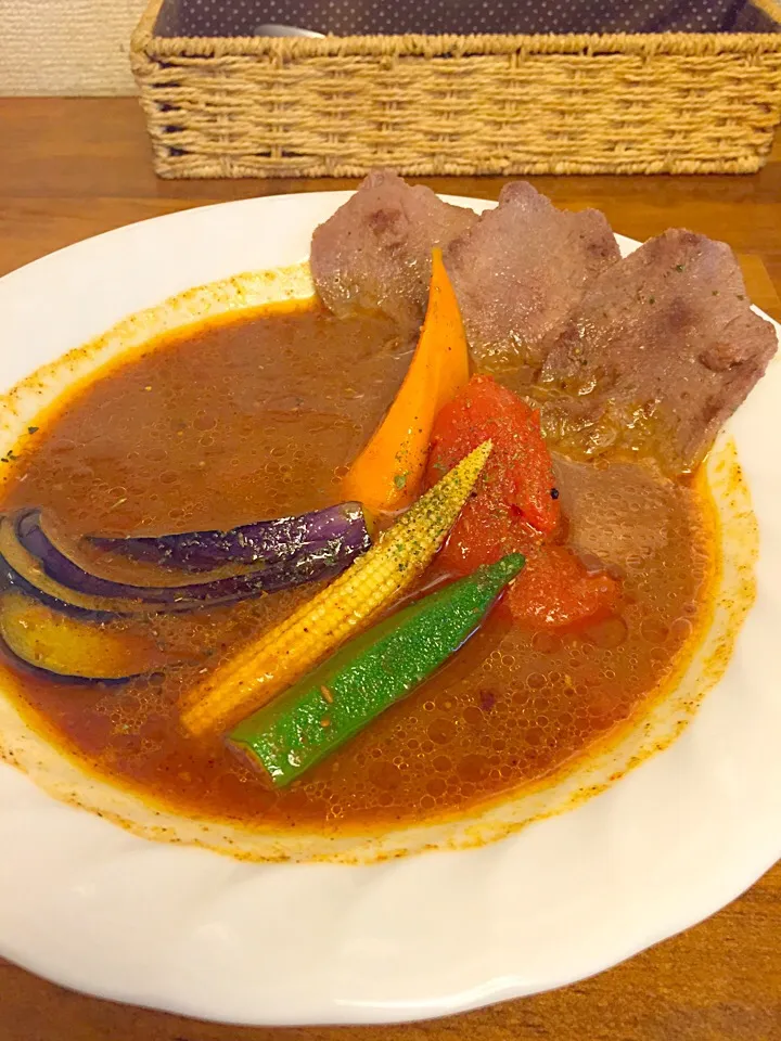 Snapdishの料理写真:牛タン夏野菜カレー|nooringoさん