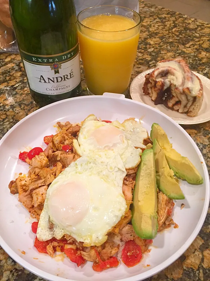 Brunch: roasted grilled chicken with two eggs, sliced avocados. Along with half slice cinnamon and mimosa for drinks.|Alma's Home Kitchenさん