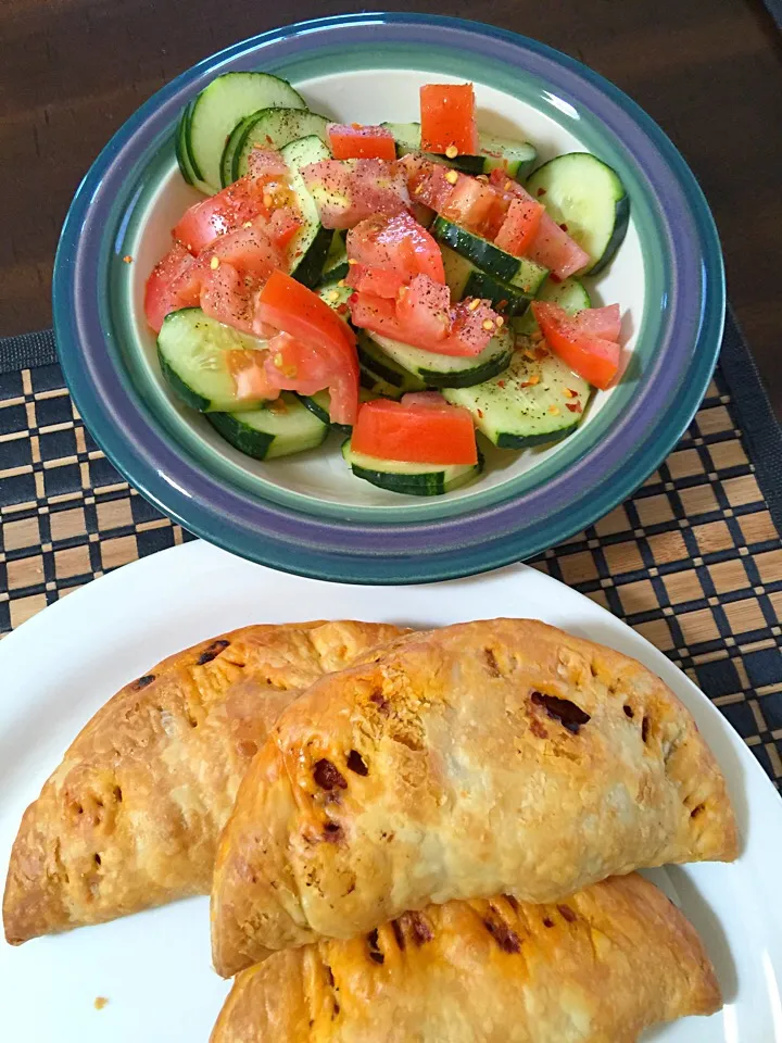 Epanadas with cucumber salad|Laurie Mitchellさん