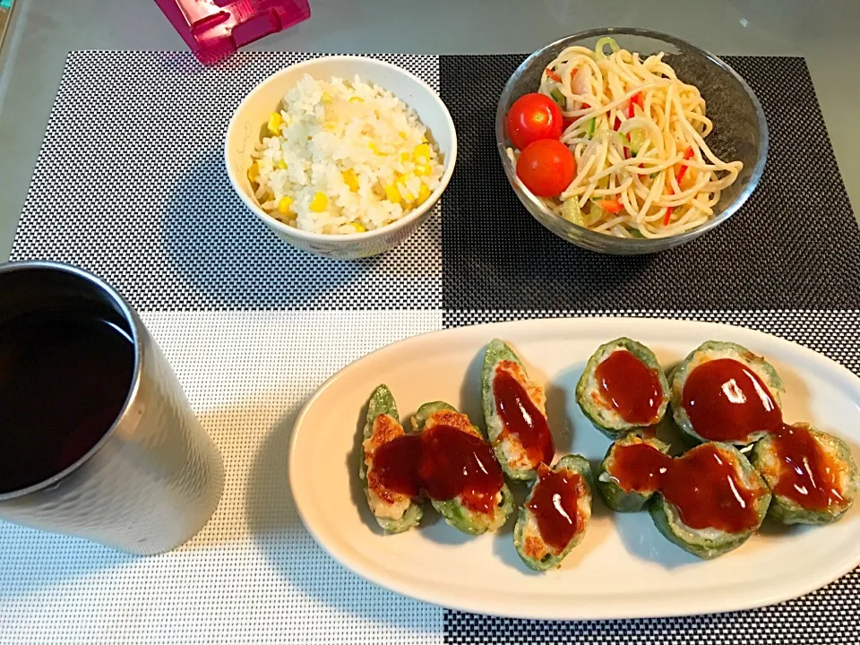 ピーマン肉詰め、とうもろこしご飯、スパサラ|りんこさん