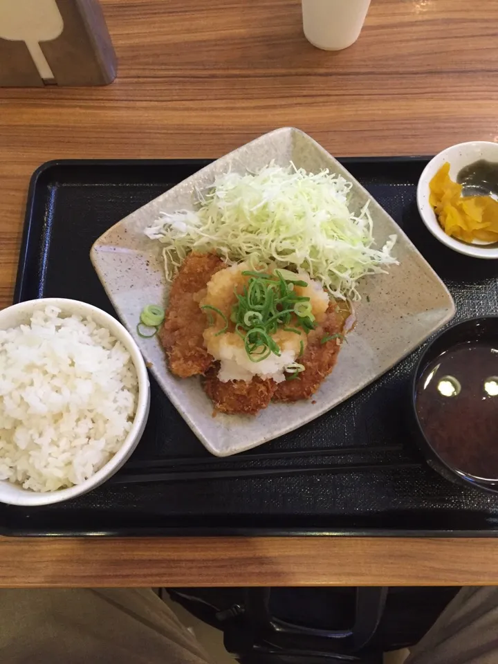 柚子おろしポン酢ヒレカツ定食|アクちゃんさん