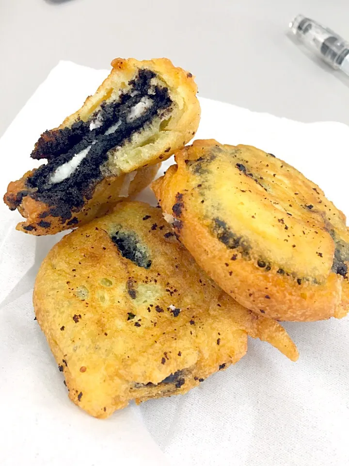 Fried oreo|Noami Maxuinさん