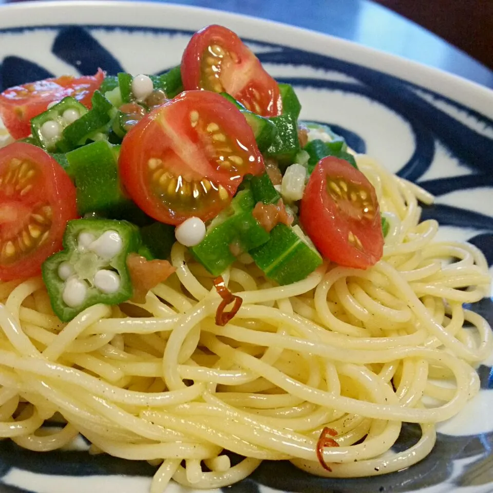 梅おくらスパ
米糀の甘酒をプラスして作ったトマトのマリネを添えて😄|ふりるさん