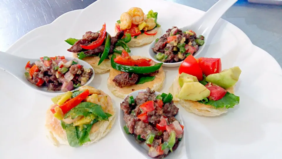 spiced beef canape +shrimps canape #French cuisine|dishesbychefannさん