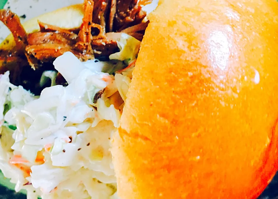 Brown sugar , balsamic pulled pork sandwiches with homemade slaw on brioche .... No words ... Delish|Lisa Nelsonさん