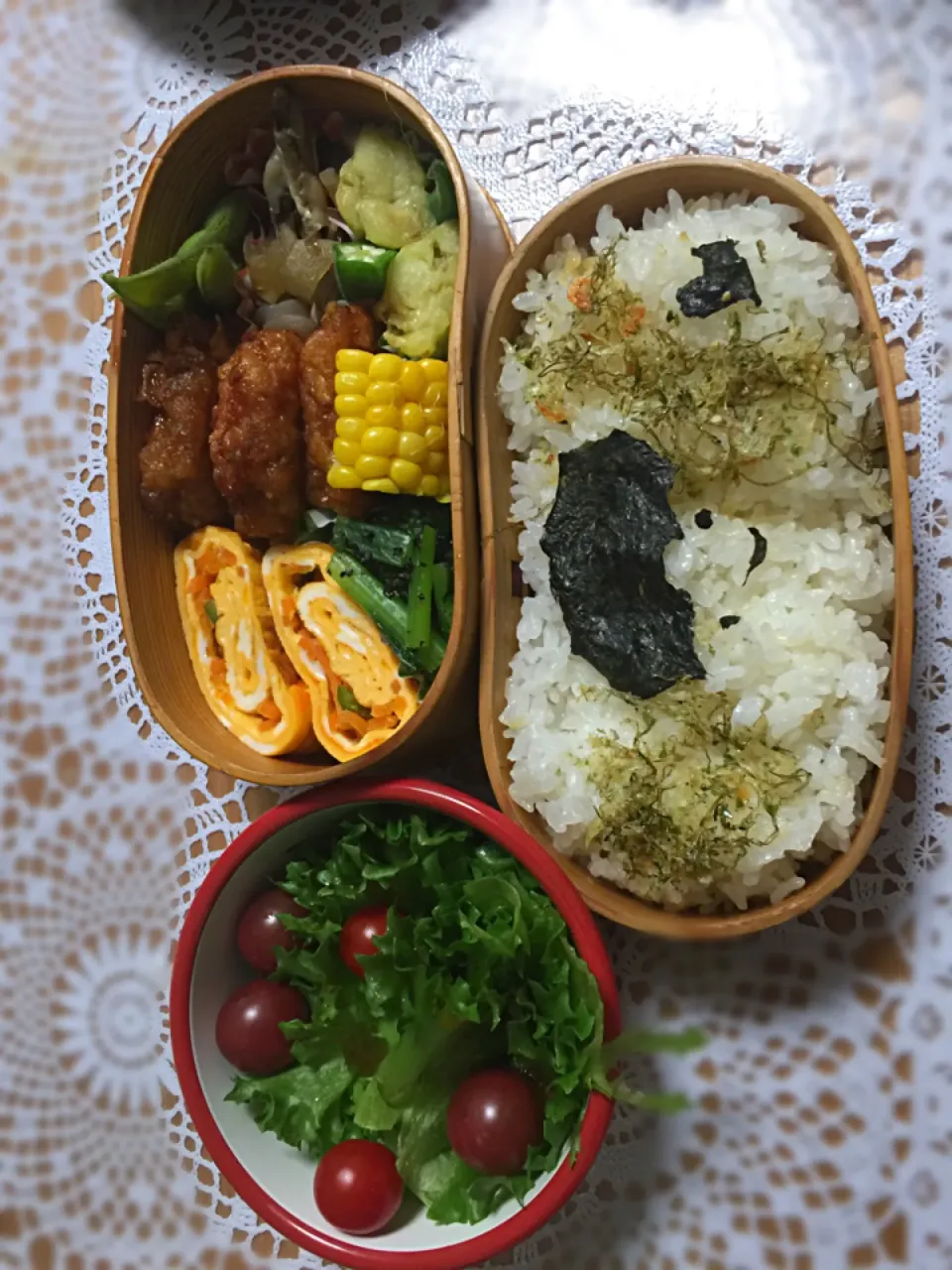 Snapdishの料理写真:パパさんがんばってお弁当です(*^^*)|マルル♬さん