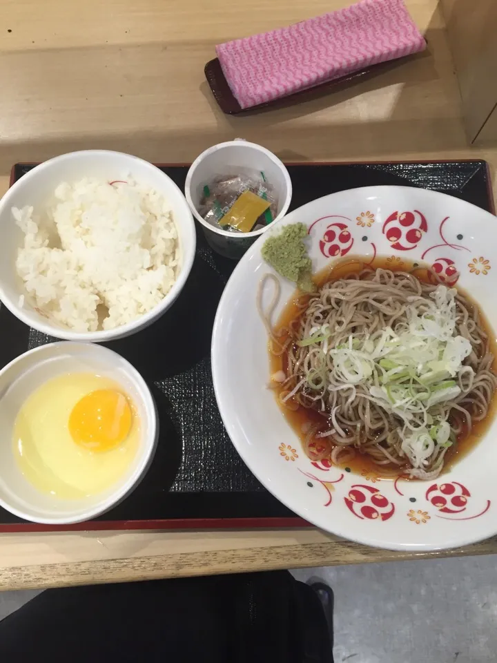 蕎麦で朝食|アクちゃんさん