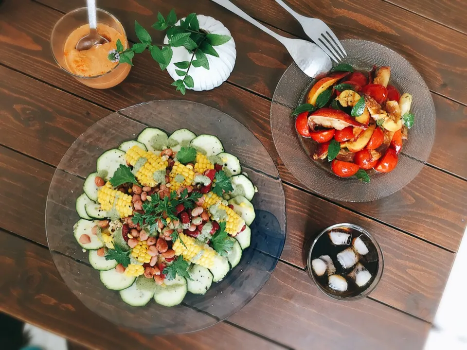 Zucchini & Beans Salad ~mint sauce~🌵🌽🍃/marinated Plum & Cherry tomato 🍅🍑|welcomeizumiさん