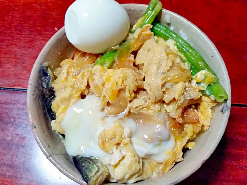 天ぷらの残り物で天玉子とじ丼|Morito Kamiyaさん