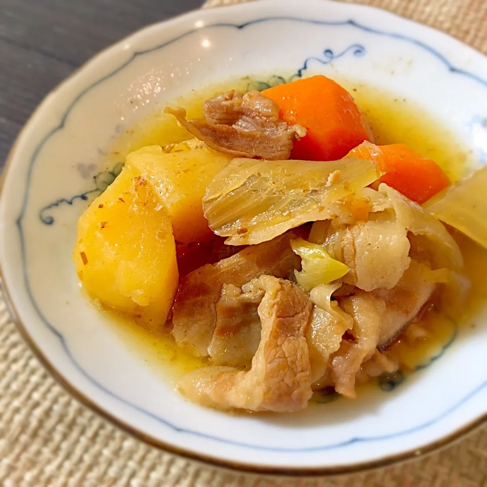 炊飯器de肉じゃが|にゃろめさん