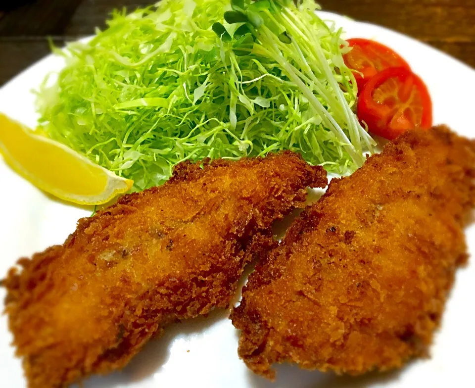 昼は焼肉定食、夜は魚？
「鯵フライ」|muutさん