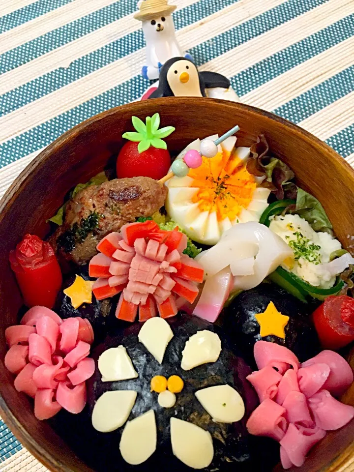 ミッキーの花火お弁当|Yuki Kawasumiさん