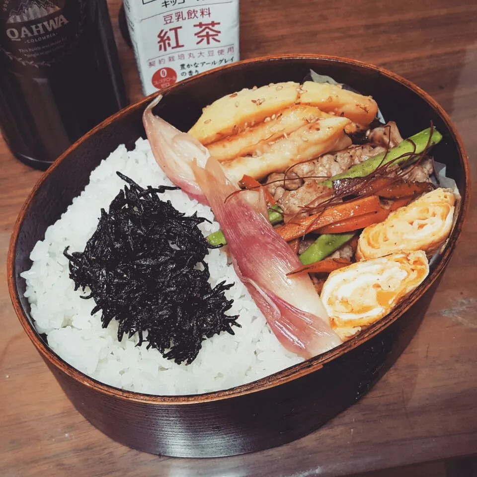 今日のお弁当箱５５ #カレー味の野菜炒め|とみのすけさん