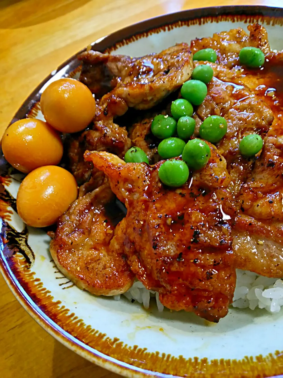 Snapdishの料理写真:豚丼 帯広風|徳之島トトロンヌさん