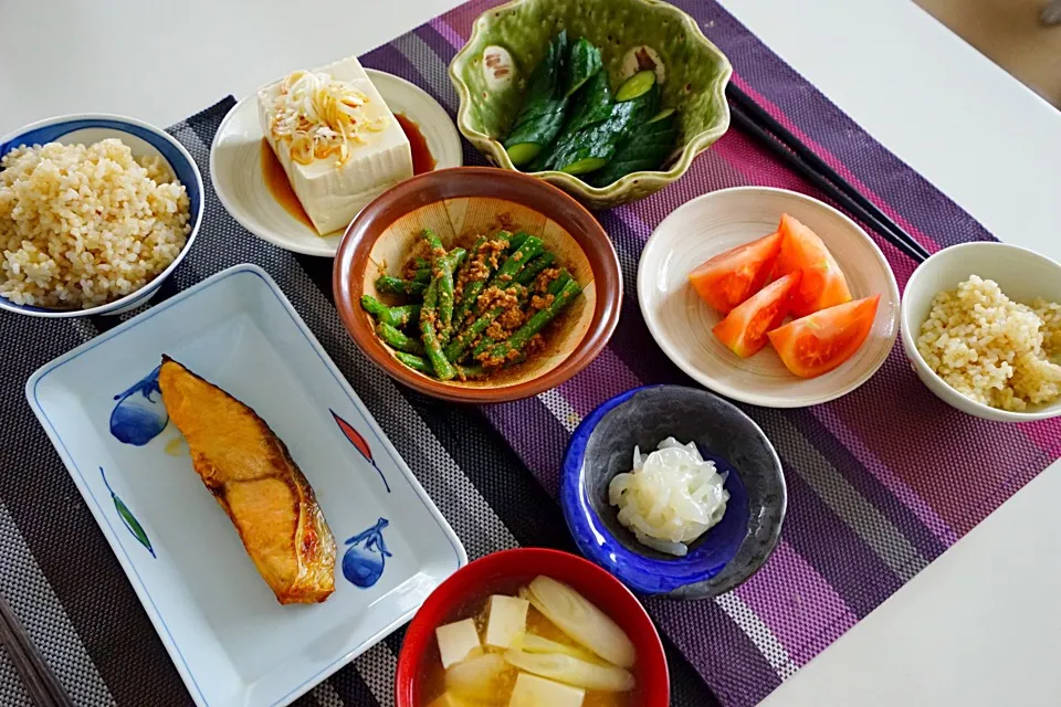 「朝餉」という名の総合バランス食|ユキ❄︎ミライさん