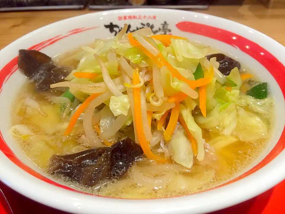 Snapdishの料理写真:ちゃんぽん🍜@近江ちゃんぽん亭総本家 水道橋店|おかっぴーさん