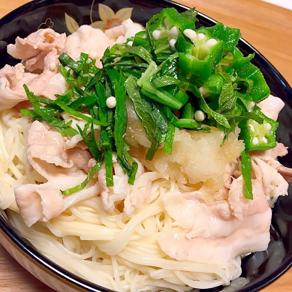 Snapdishの料理写真:冷しゃぶそうめん|yummさん