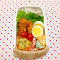 Snapdishの料理写真:チキンカツ弁当|ku-さん