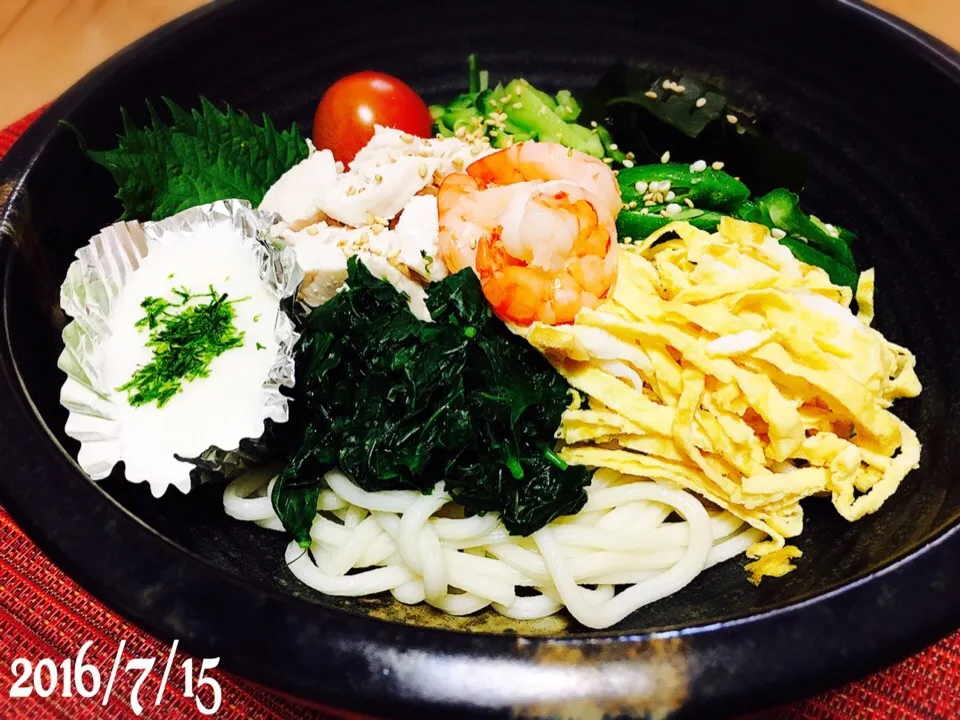 冷やしぶっかけうどん〜高2息子用の置きご飯〜|じゅんけさん