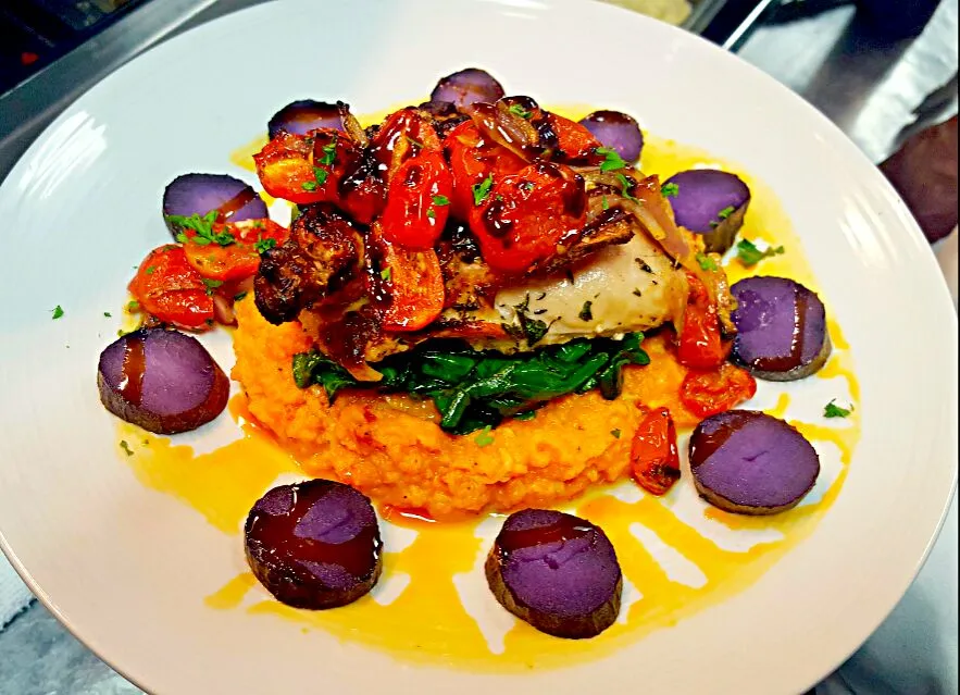 prosciutto basil airline chicken breast w/ mashed carrots,wilted spinach and rustic tomato kruda....|chef Charlesさん