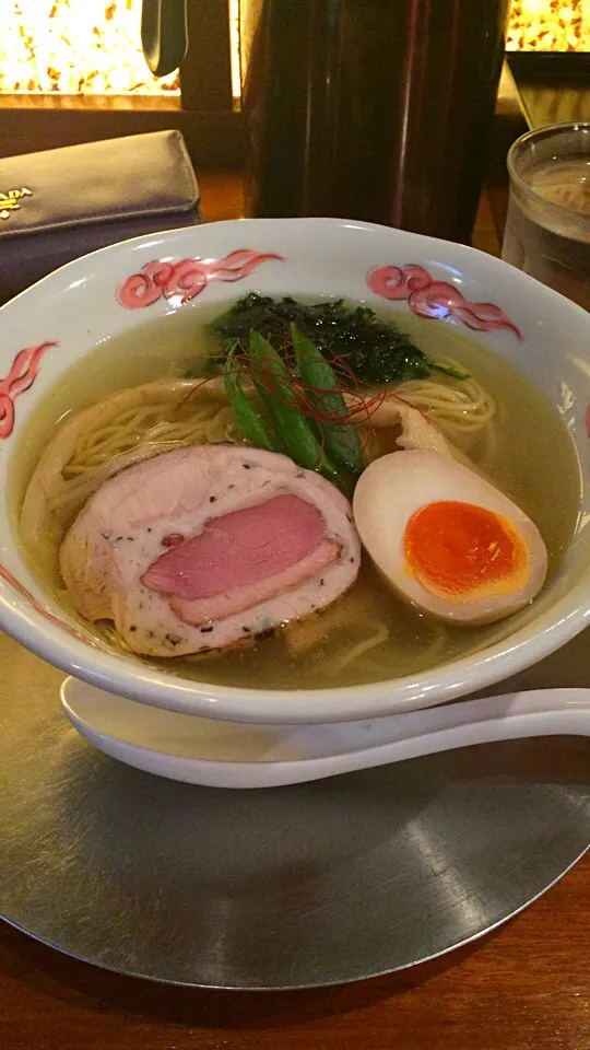 Snapdishの料理写真:お昼に食べたラーメン|にゃおさん