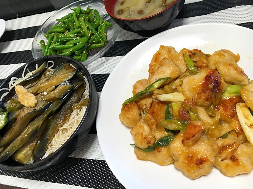 冷やし茄子の素麺、鶏むね肉のマヨ味噌炒め|taeminさん