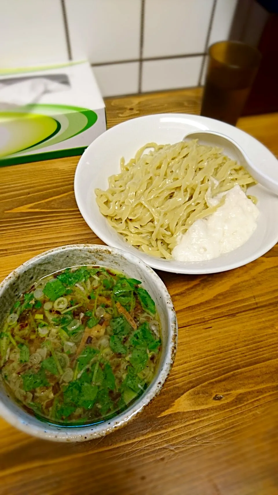 塩つけ麺とろろつき|よちやまさん