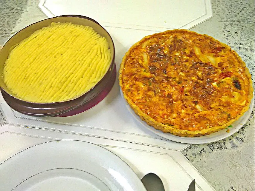 Cottage Pie and Vegetable Quiche for dinner..|Tezu Ropezuさん