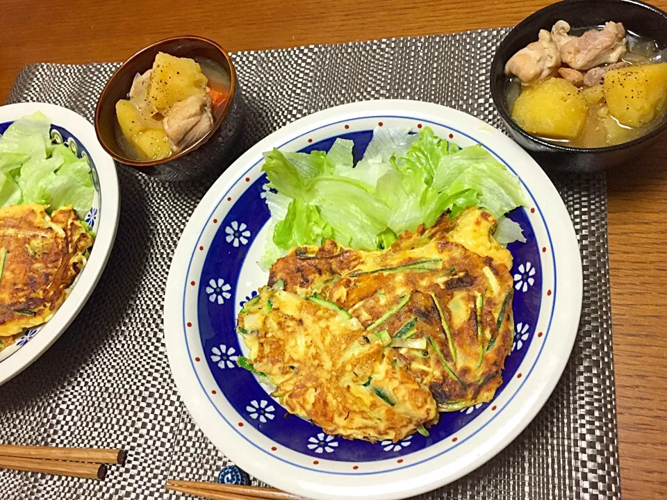 ズッキーニのチーズ焼き、塩麹肉じゃが|hhhさん