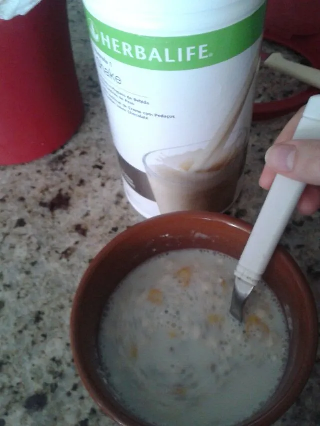 shake herbalife com granola!!
#reeducacaoalimentar|Danielaさん