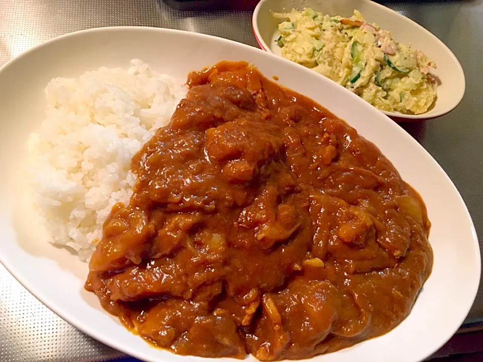 りんごカレーライス、ポテトサラダ|ゆさん