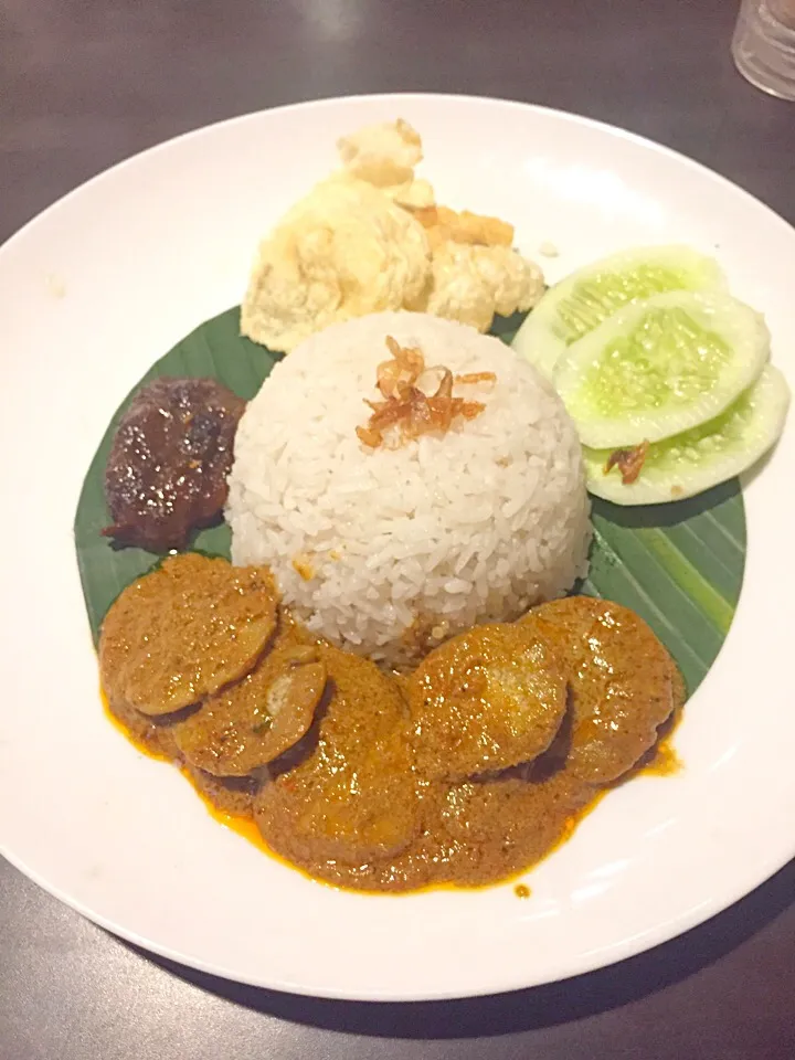 sambel jengkol with rice|Liana Sari Choiさん