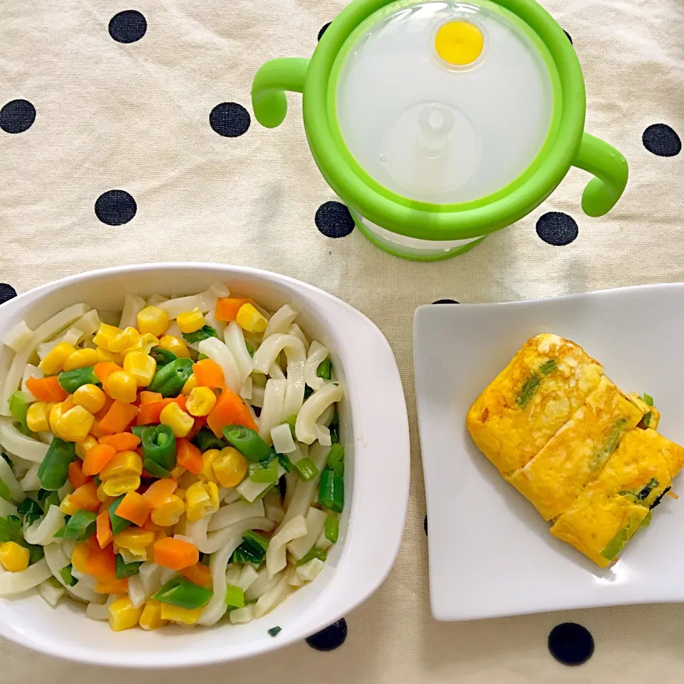 息子ご飯/野菜うどん、野菜卵|にゃろめさん