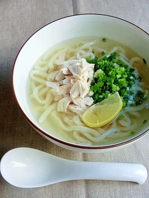 はぁぽじさんの冷凍うどんで♪冷たいフォー風うどん #楽天レシピ|楽天レシピさん