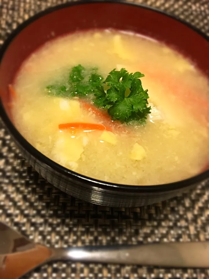 Snapdishの料理写真:鶏がらたまごスープ|ヤマアラシさん