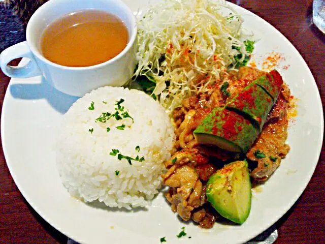 アボカドポークジンジャーごはん|きょんさん